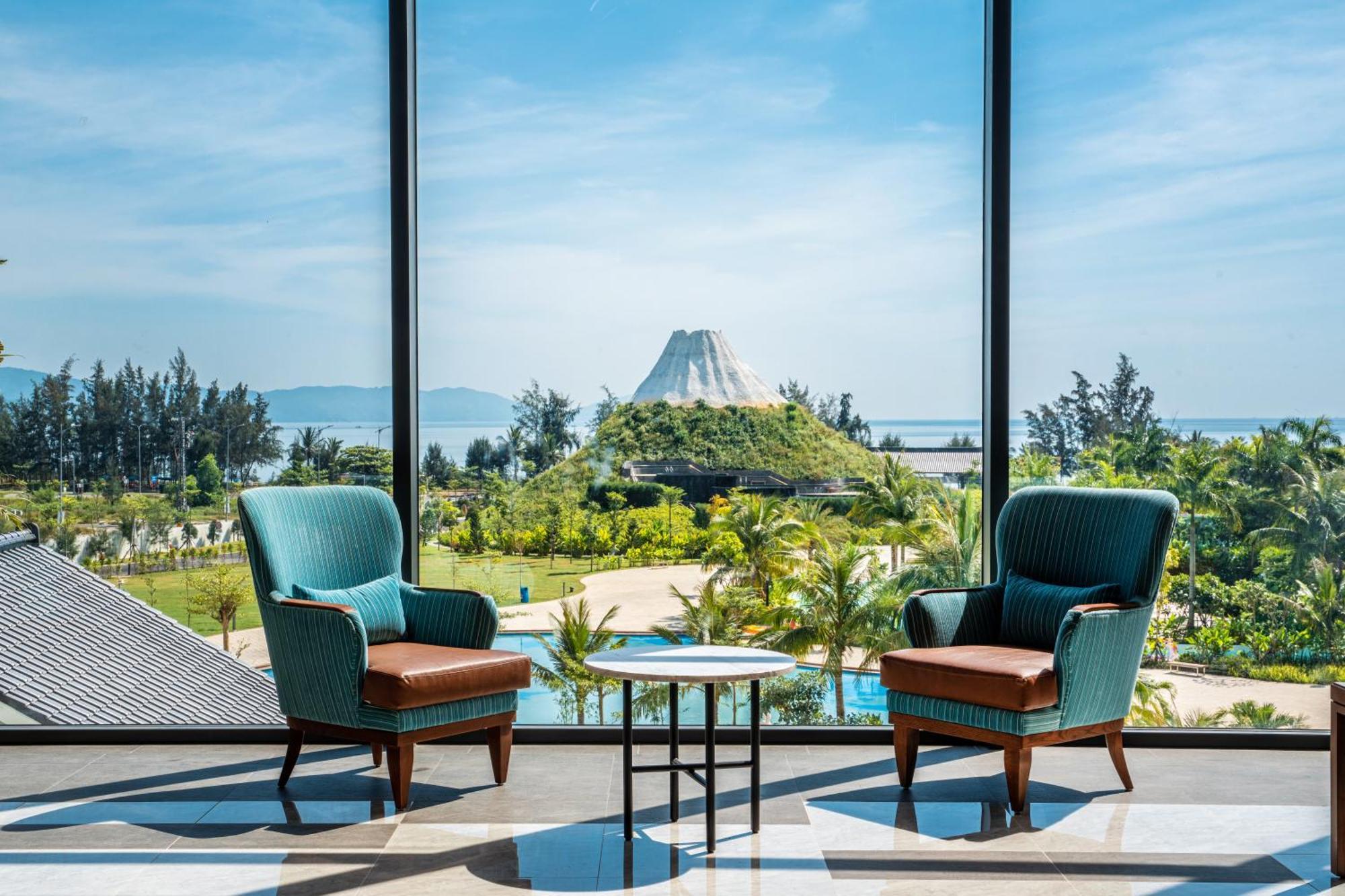 - Mikazuki Japanese & 5* Da Nang